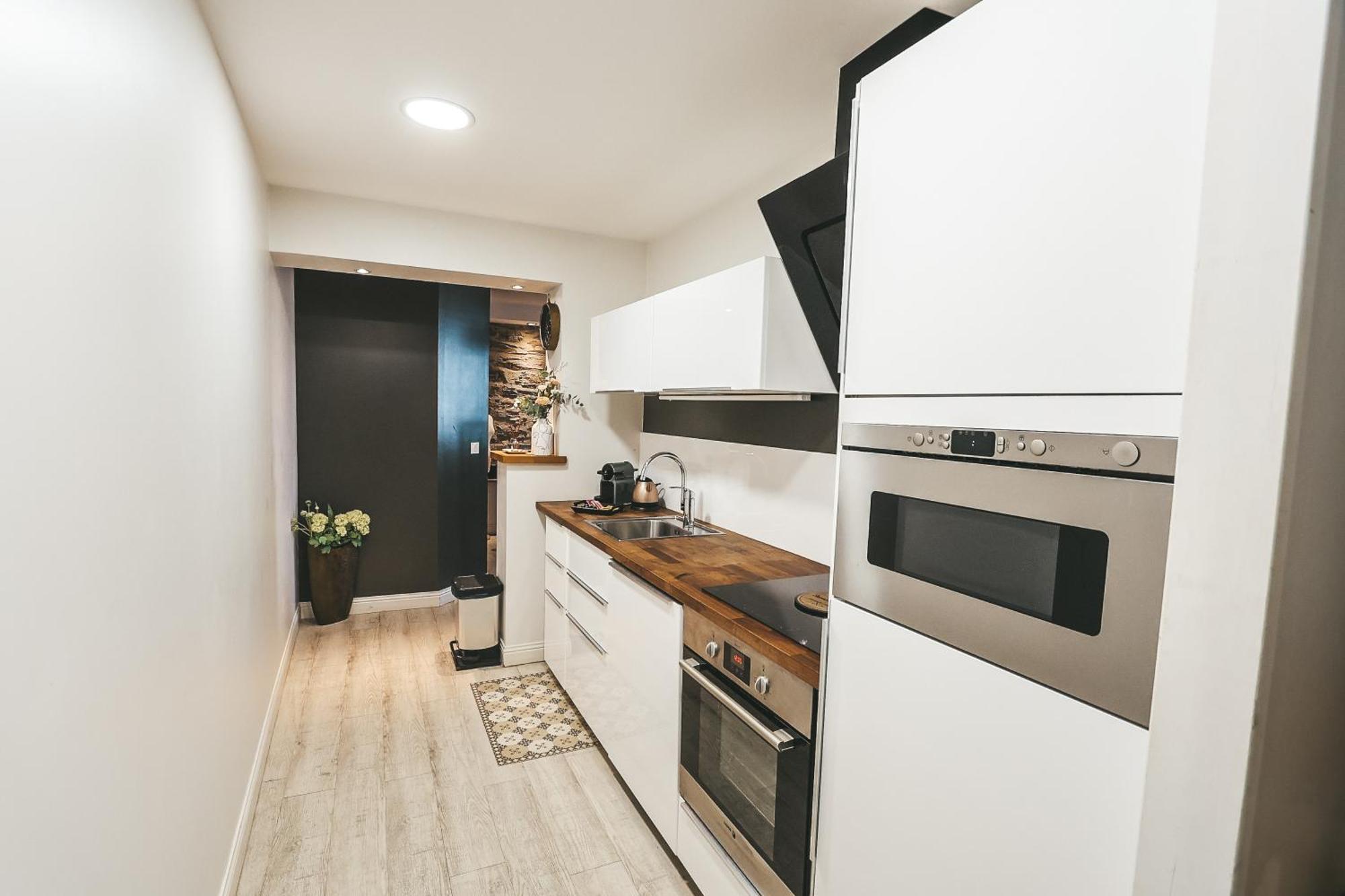 Suit'Home Commerce أنجير المظهر الخارجي الصورة
